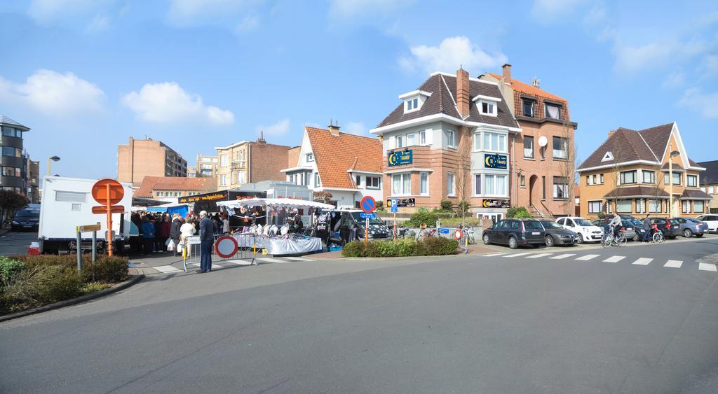 Logies Het Maantje Hotel De Panne Buitenkant foto